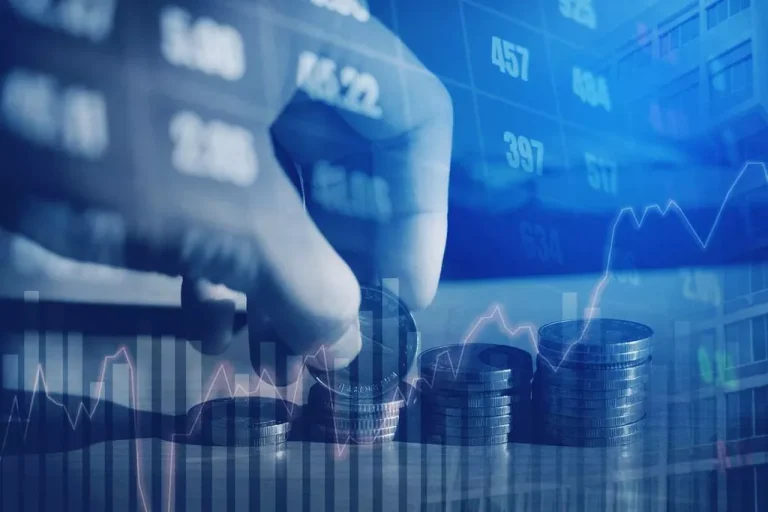 Stablecoins vs. Central Bank Digital Currencies