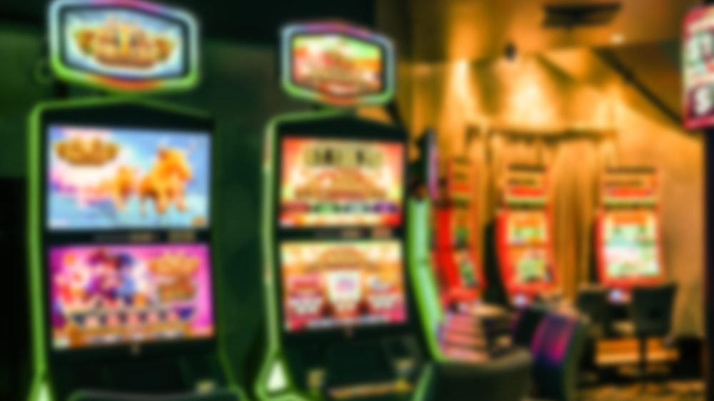 alice and the red queen casino slot
